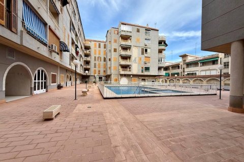 Appartamento in vendita a Torrevieja, Alicante, Spagna 2 camere da letto, 61 mq. N° 182880 - foto 25