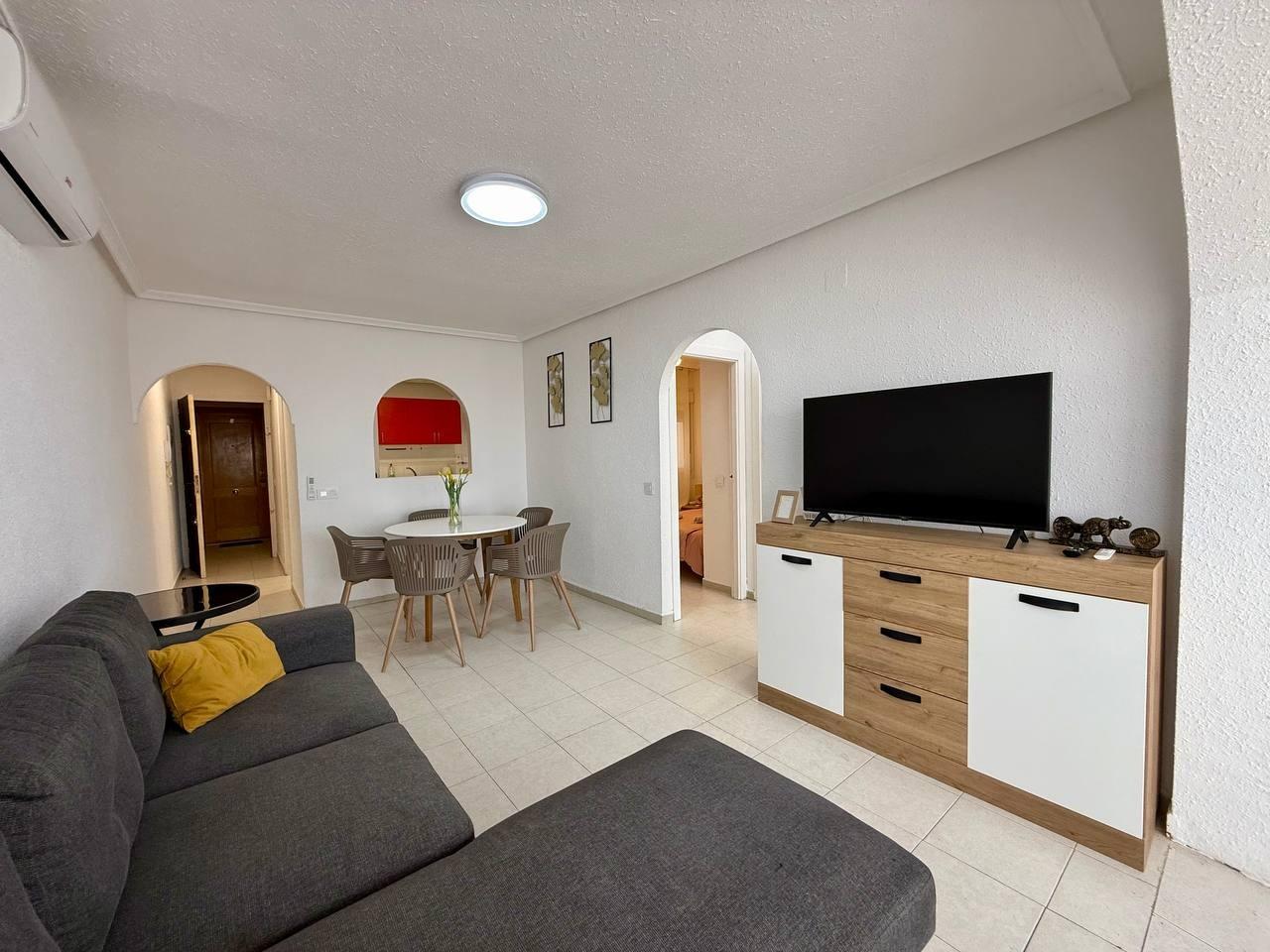 Huoneisto Torrevieja, Alicante, Espanja 2 makuuhuonetta, 61 m2 No. 182880