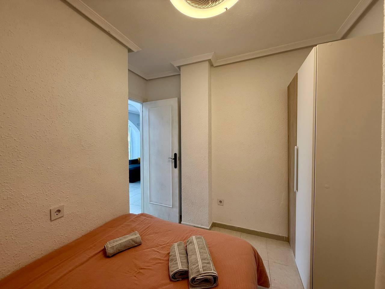 Huoneisto Torrevieja, Alicante, Espanja 2 makuuhuonetta, 61 m2 No. 182880