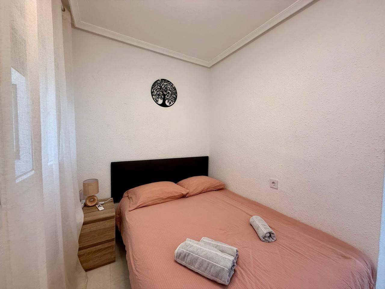Huoneisto Torrevieja, Alicante, Espanja 2 makuuhuonetta, 61 m2 No. 182880