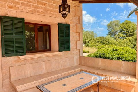 Finca for sale in Ses Salines, Mallorca, Spain 3 bedrooms, 475 sq.m. No. 182113 - photo 9