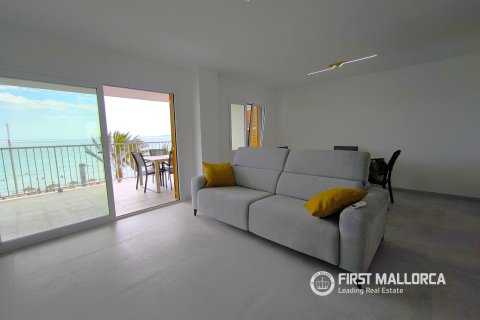 Apartamento en alquiler en Palma de Mallorca, Mallorca, España 3 dormitorios, 128 m2 No. 182114 - foto 3