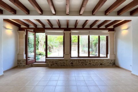 Rindu māja īrēšanai Mancor De La Vall, Mallorca, Spānijā 3 istabas, 218 m2 Nr. 182111 - attēls 8