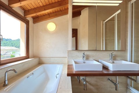 Rindu māja īrēšanai Mancor De La Vall, Mallorca, Spānijā 3 istabas, 218 m2 Nr. 182111 - attēls 15