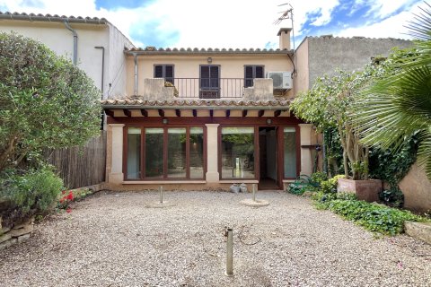 Rindu māja īrēšanai Mancor De La Vall, Mallorca, Spānijā 3 istabas, 218 m2 Nr. 182111 - attēls 12