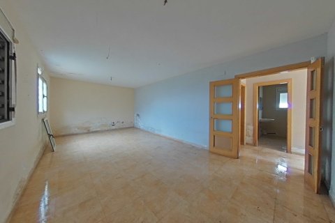 Talo myytävänä Cabrera d'Anoia, Barcelona, Espanja, 4 makuuhuonetta, 160 m2 No. 191390 - kuva 2