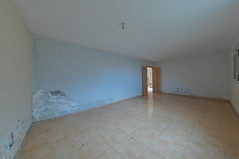 Talo myytävänä Cabrera d'Anoia, Barcelona, Espanja, 4 makuuhuonetta, 160 m2 No. 191390 - kuva 3