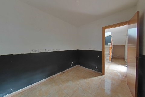 Talo myytävänä Cabrera d'Anoia, Barcelona, Espanja, 4 makuuhuonetta, 160 m2 No. 191390 - kuva 6