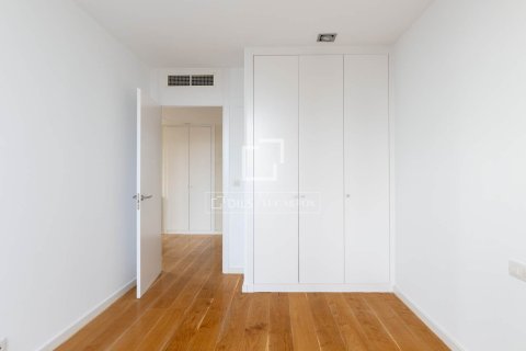 Villa for sale in Sant Vicenc De Montalt, Barcelona, Spain 4 bedrooms, 286 sq.m. No. 150344 - photo 20