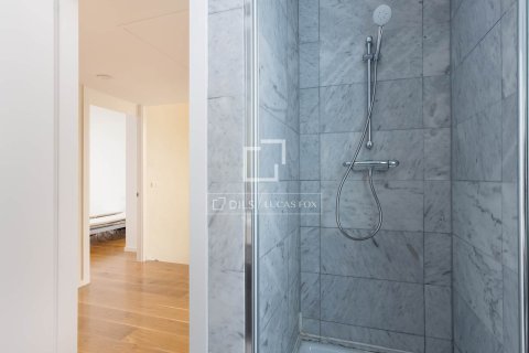 Villa for sale in Sant Vicenc De Montalt, Barcelona, Spain 4 bedrooms, 286 sq.m. No. 150344 - photo 22