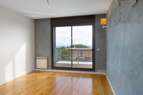 Villa for sale in Sant Vicenc De Montalt, Barcelona, Spain 4 bedrooms, 286 sq.m. No. 150344 - photo 15