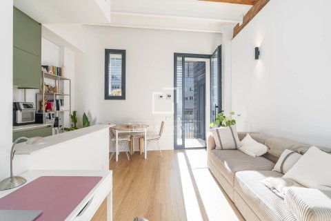 Wohnung zum Verkauf in Barcelona, Spanien 2 Schlafzimmer, 58 m2 Nr. 150343 - Foto 2