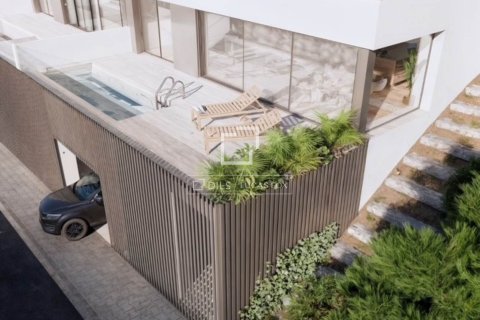 Villa for sale in Esplugues de Llobregat, Barcelona, Spain 4 bedrooms, 385 sq.m. No. 150347 - photo 2