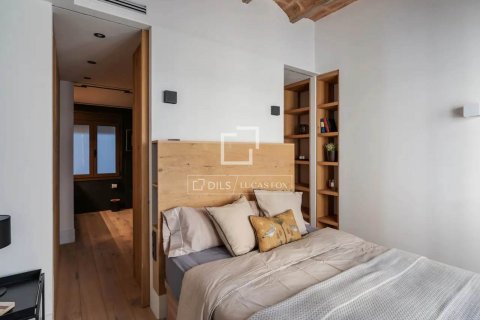 Apartment à vendre à Barcelona, Espagne, 3 chambres, 103 m2 No. 150348 - photo 6