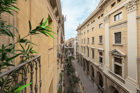 Dzīvoklis pārdošanā Barcelona, Spānijā 3 istabas, 131 m2 Nr. 150342 - attēls 23