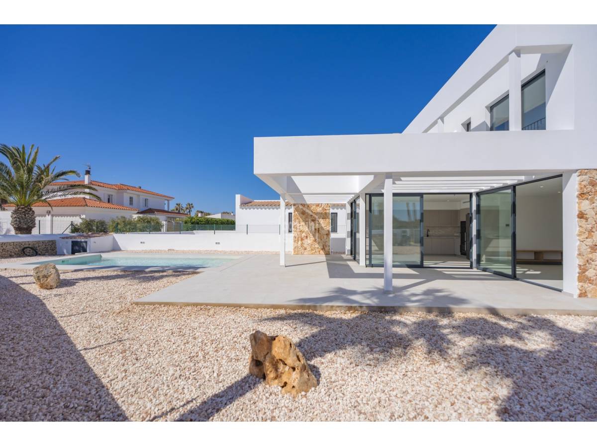 Villa en Ciutadella De Menorca, Menorca, España 4 dormitorios, 193 m2 No. 164696