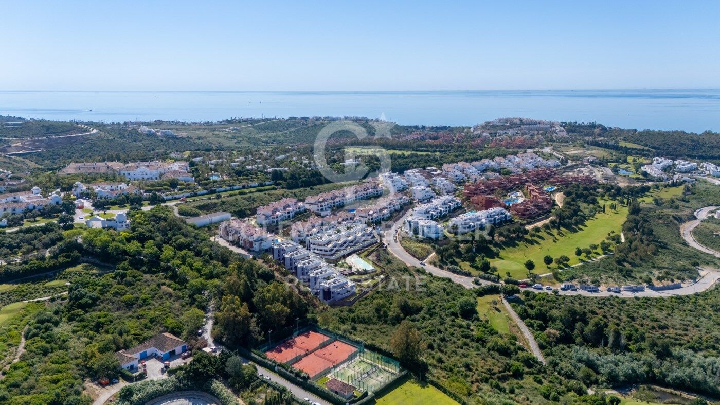 Appartamento a Casares, Malaga, Spagna 3 camere da letto, 121 mq. N° 158031