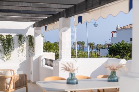 Penthouse for sale in Marbella, Malaga, Spain 3 bedrooms, 180 sq.m. No. 158029 - photo 19