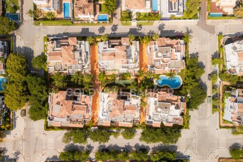 Penthouse for sale in Marbella, Malaga, Spain 3 bedrooms, 180 sq.m. No. 158029 - photo 24