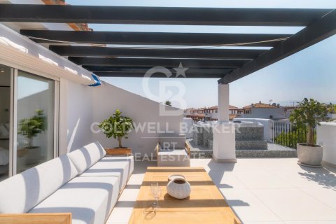 Penthouse for sale in Marbella, Malaga, Spain 3 bedrooms, 180 sq.m. No. 158029 - photo 18