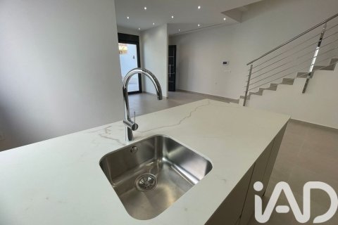 Продажа таухауса в Альморади, Аликанте, Испания 3 спальни, 134м2 №187883 - фото 4