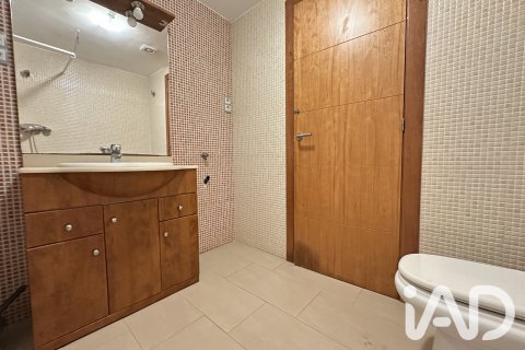 Apartment for sale in Blanes, Girona, Spain 1 bedroom, 54 sq.m. No. 187877 - photo 27