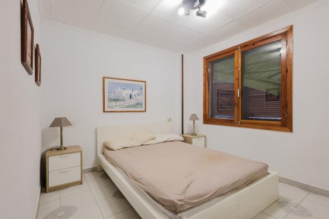 Apartament w Torrevieja, Alicante, Hiszpania 3 sypialnie, 94 mkw. nr 156247 – zdjęcie 16