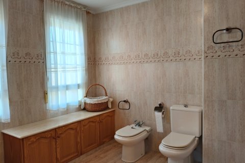 Kamienica w La Romana, Alicante, Hiszpania 5 sypialni, 422 mkw. nr 156250 – zdjęcie 13