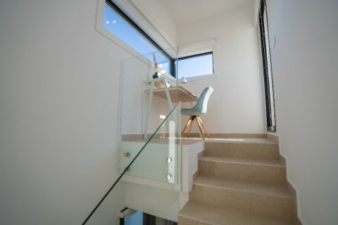 Villa en venta en Guardamar del Segura, Alicante, España 4 dormitorios, 140 m2 No. 144847 - foto 18