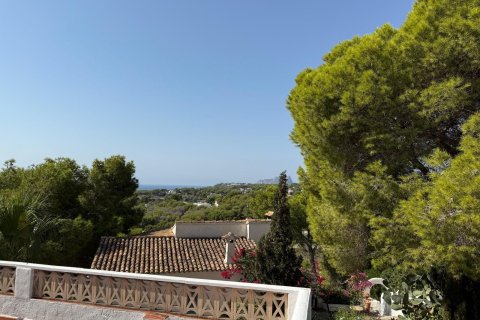 Villa till salu i Moraira, Alicante, Spanien 4 sovrum, 300 kvm. Nr. 180307 - foto 11