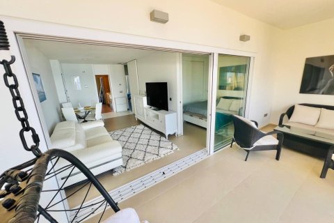 Apartamento en Benidorm, Alicante, España 2 dormitorios, No. 180308