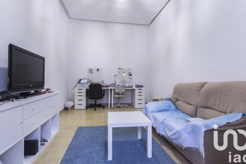 House for sale in Chiclana de la Frontera, Cadiz, Spain 10 bedrooms, 374 sq.m. No. 153530 - photo 24