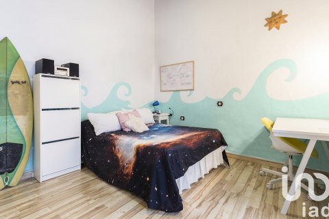 House for sale in Chiclana de la Frontera, Cadiz, Spain 10 bedrooms, 374 sq.m. No. 153530 - photo 21