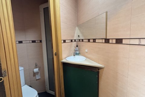 Commercial property for sale in Santa Coloma de Gramenet, Barcelona, Spain 34 sq.m. No. 153531 - photo 14