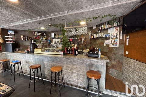 Commercial property for sale in Santa Coloma de Gramenet, Barcelona, Spain 34 sq.m. No. 153531 - photo 8