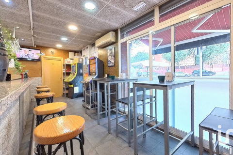 Commercial property for sale in Santa Coloma de Gramenet, Barcelona, Spain 34 sq.m. No. 153531 - photo 7