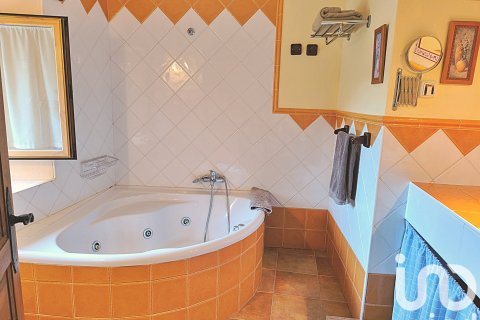 Продажа дома в Сория, Испания 4 спальни, 329.56м2 №153532 - фото 23