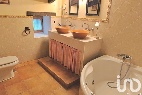 Продажа дома в Сория, Испания 4 спальни, 329.56м2 №153532 - фото 8