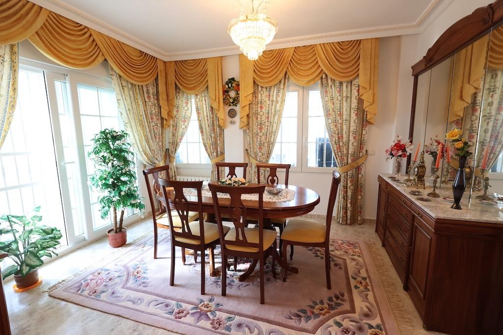 Villa en Alicante, España 5 dormitorios, 308 m2 No. 143804