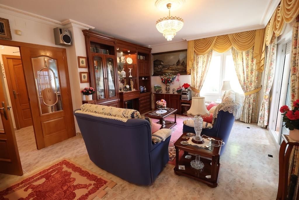 Villa en Alicante, España 5 dormitorios, 308 m2 No. 143804