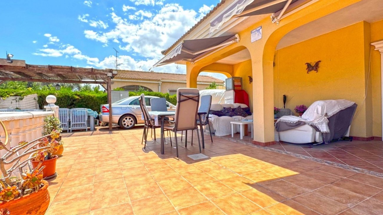 Villa i Los Balcones, Alicante, Spanien 6 sovrum,  Nr. 143807