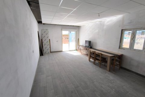 Villa for sale in Pinoso, Alicante, Spain 4 bedrooms, 220 sq.m. No. 143803 - photo 12