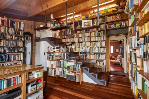 Сasa en venta en Barcelona, España 3 dormitorios, 156 m2 No. 172027 - foto 6