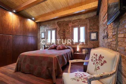 Сasa en venta en Barcelona, España 3 dormitorios, 156 m2 No. 172027 - foto 7