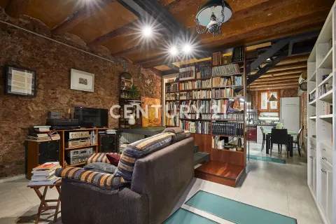 Сasa en venta en Barcelona, España 3 dormitorios, 156 m2 No. 172027 - foto 4