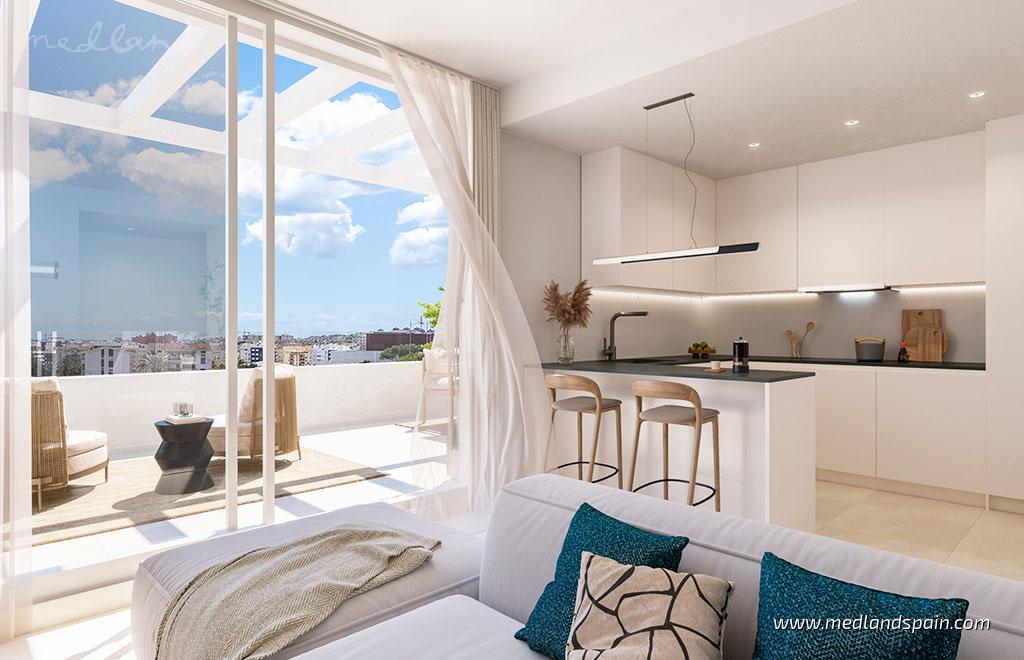 Apartment à Estepona, Malaga, Espagne 3 chambres, 130 m2 No. 151244