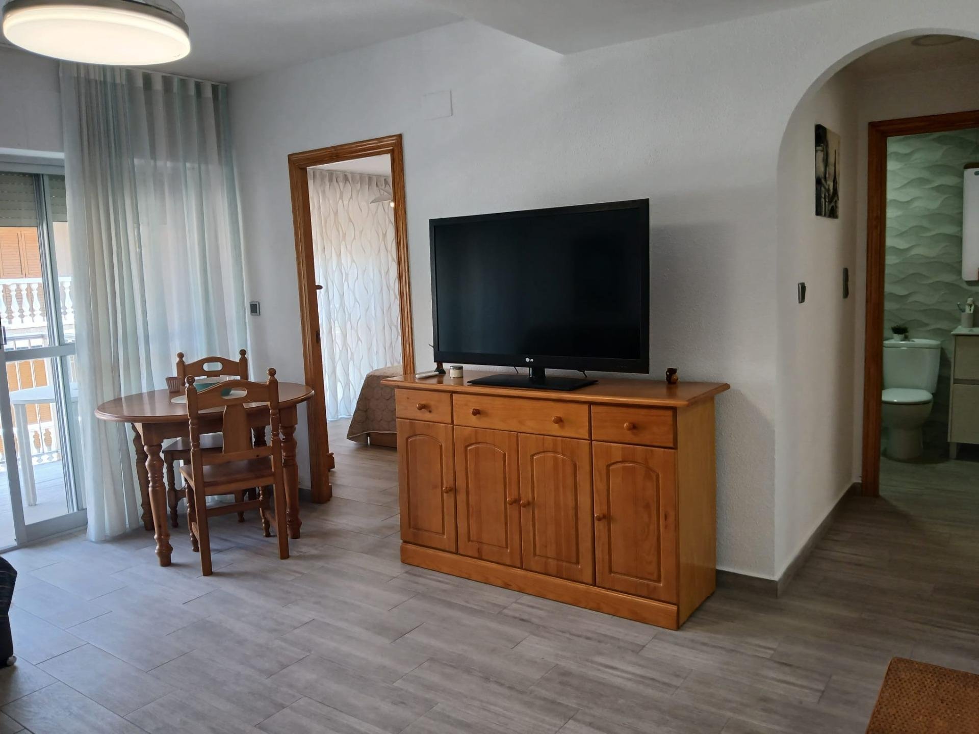 Lägenhet i Guardamar del Segura, Alicante, Spanien 1 sovrum, 75 kvm. Nr. 167932