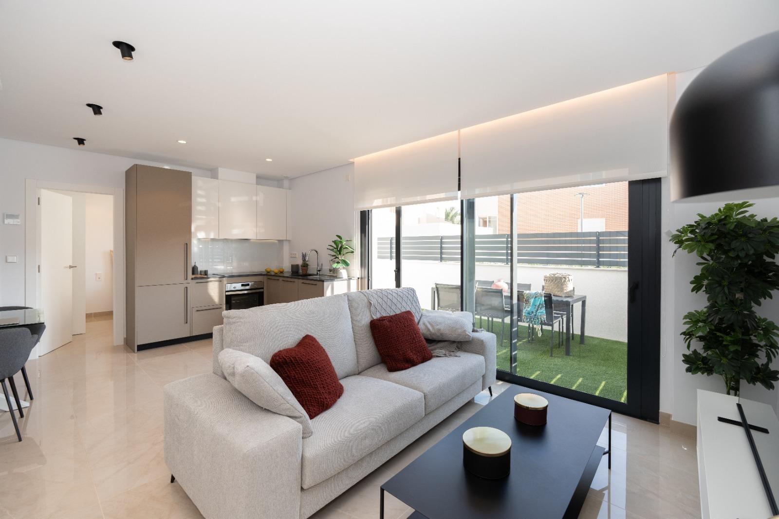 House in Gran Alacant, Alicante, Spain 3 bedrooms, 95 sq.m. No. 167933