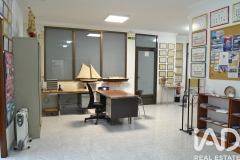 Продажа коммерческой недвижимости в Кастельон-де-ла-Плана, Кастельон, Испания 4 спальни, 203м2 №185162 - фото 5