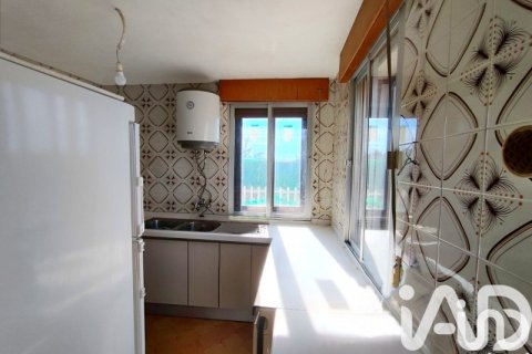 House for sale in Riego De La Vega, Leon, Spain 3 bedrooms, 899 sq.m. No. 185159 - photo 4